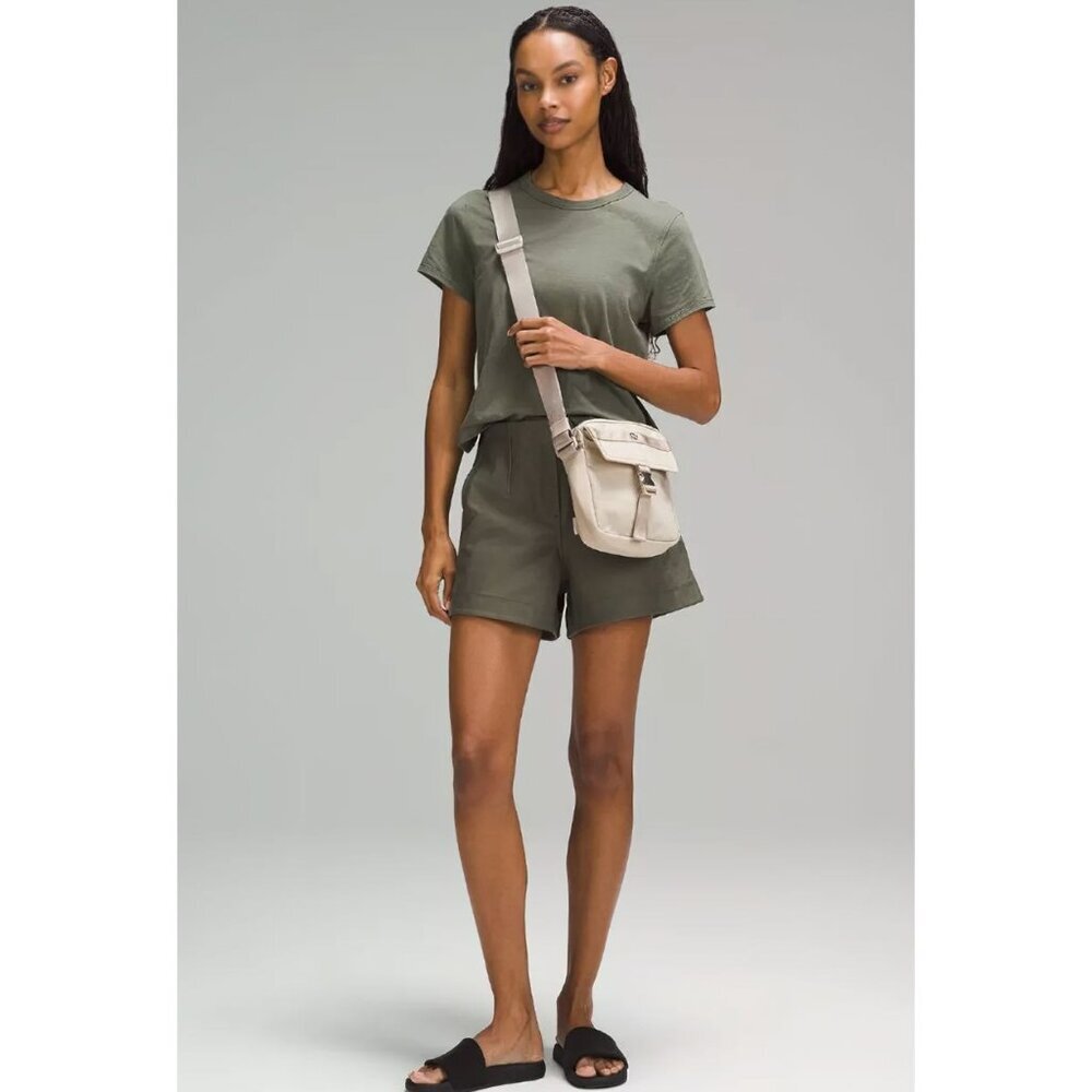 Lululemon Women's Wunderlust Crossbody Bag 2L Raw Linen Beige OS